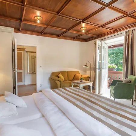 Geldernhaus Garni 3*