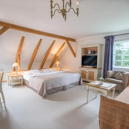 Geldernhaus 3*