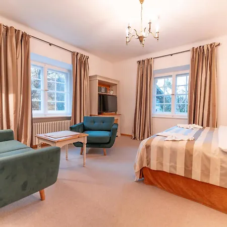 Geldernhaus Hotel 3*