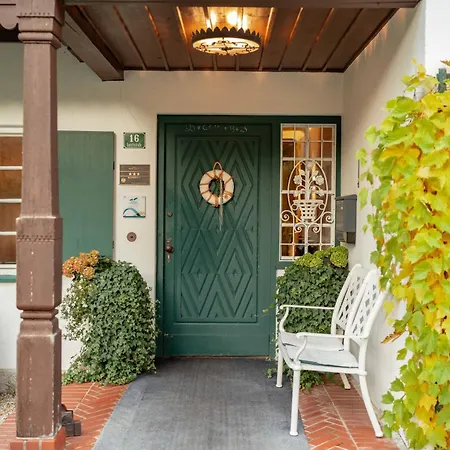 Geldernhaus Garni Hotel 3*